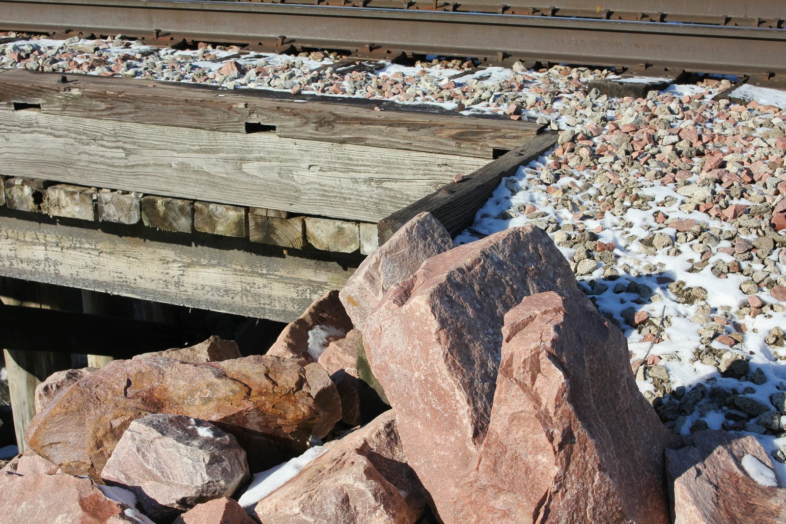 North abutment